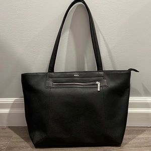 Root’s Tote With Built in Laptop Case